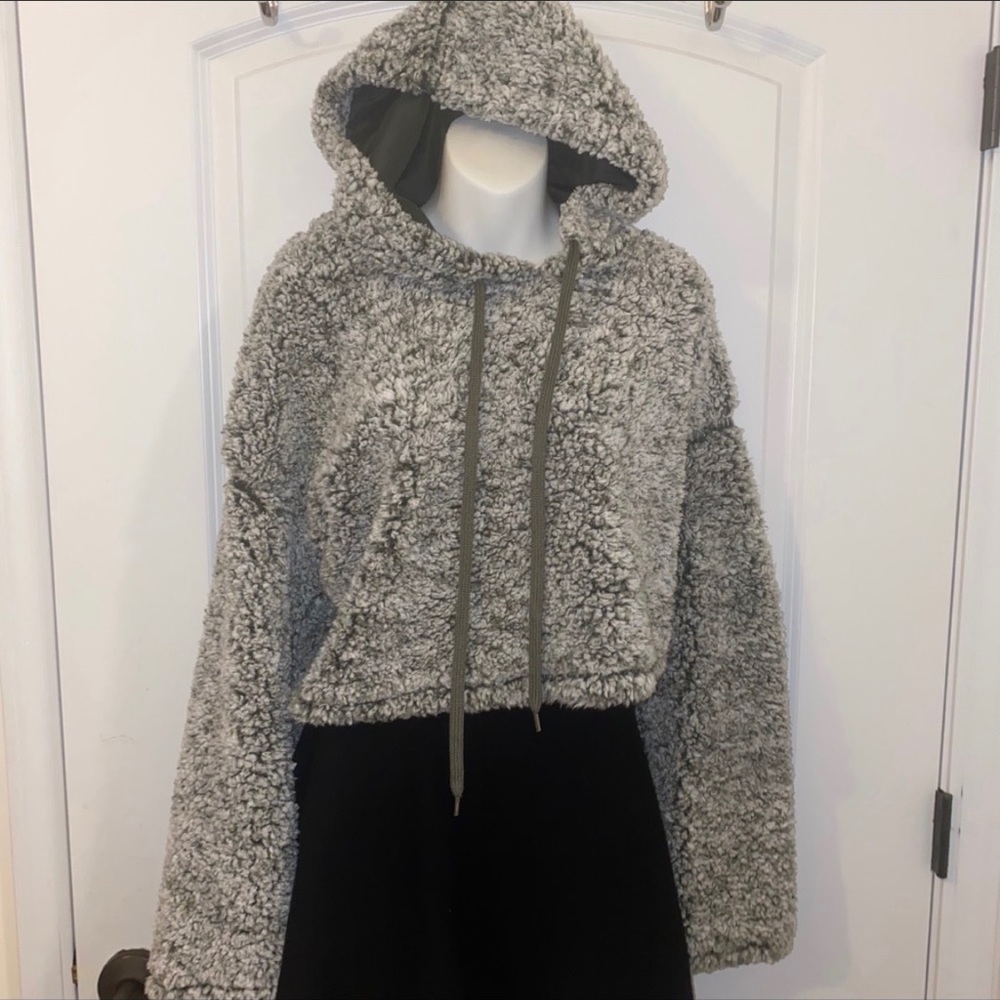 Comfy midriff Hoodie